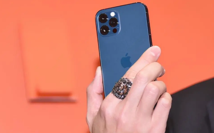遂溪苹果手机维修分享iPhone12系列重启方法教程 